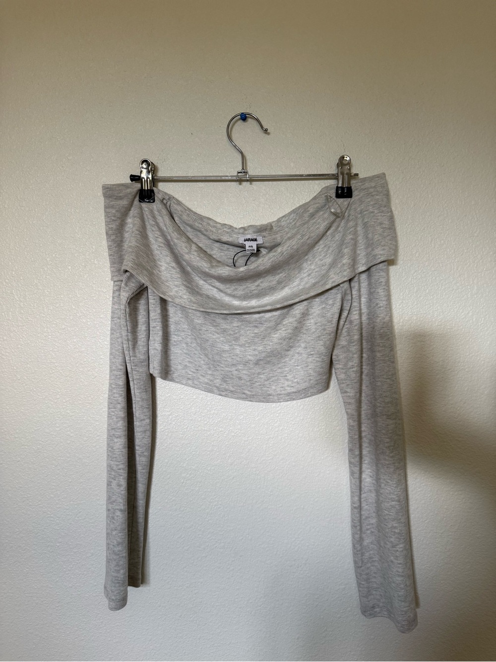 Garage Light Gray Off-Shoulder Ribbed Crop Top - Picture 3 of 5